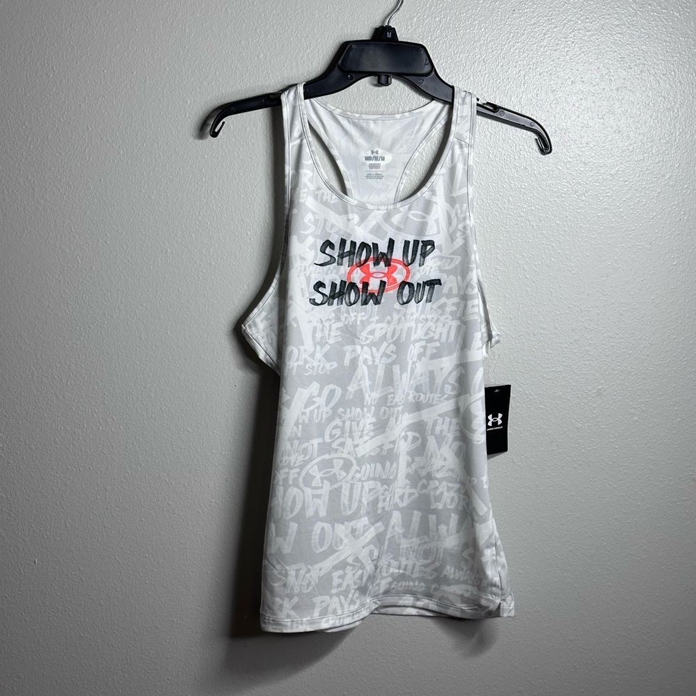 Under Armour Women Athletic Gray Tank Top Compression Show Up Show Out Size M.